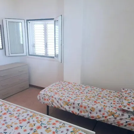 Daniel, Quadrilocale Da 12 Posti Letto 公寓 *