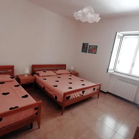 Daniel, Quadrilocale Da 12 Posti Letto דירה ויאסטה